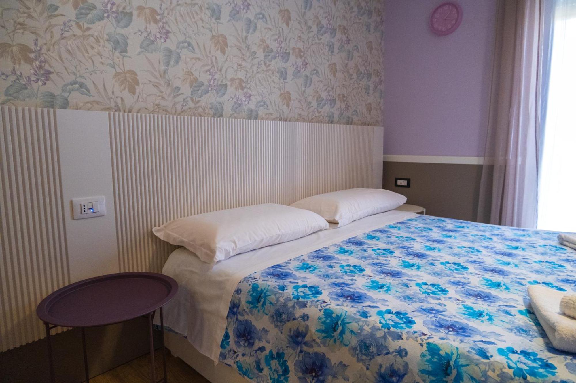 Hotel Avezzano 3E60 Exteriér fotografie